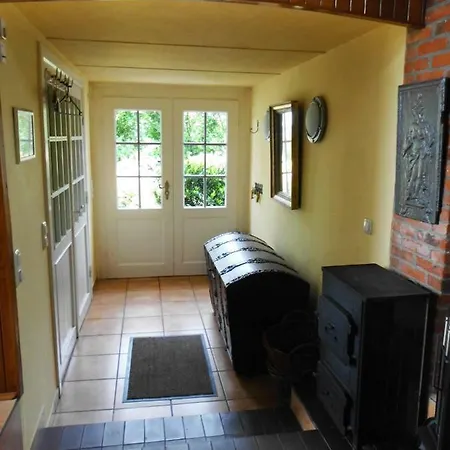 Holiday home Pumpe An Der Eider Dellstedt